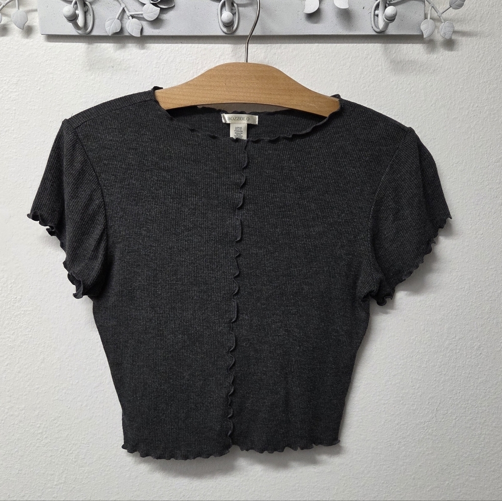 Fitted Cropped Tee